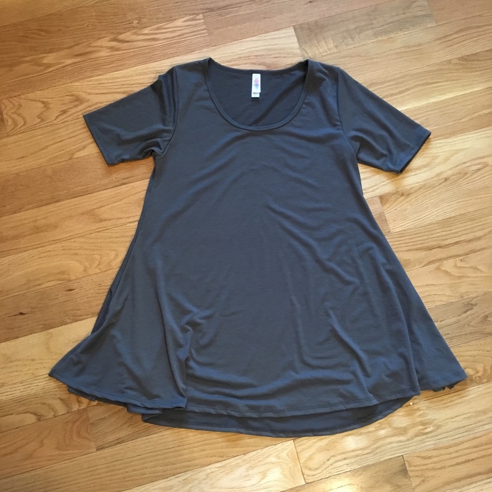 LuLaRoe Perfect Tee-Grey